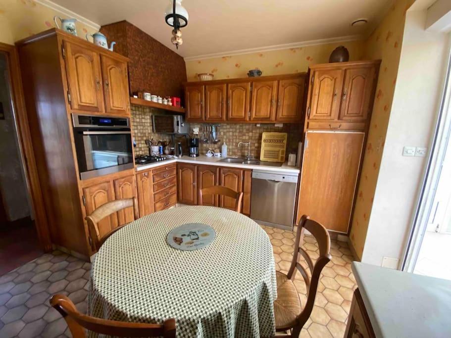 Grande Maison De Campagne Lantic Extérieur photo